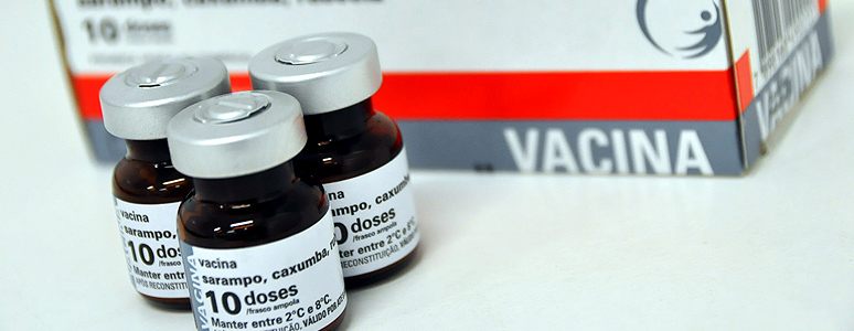 vacina triplice viral